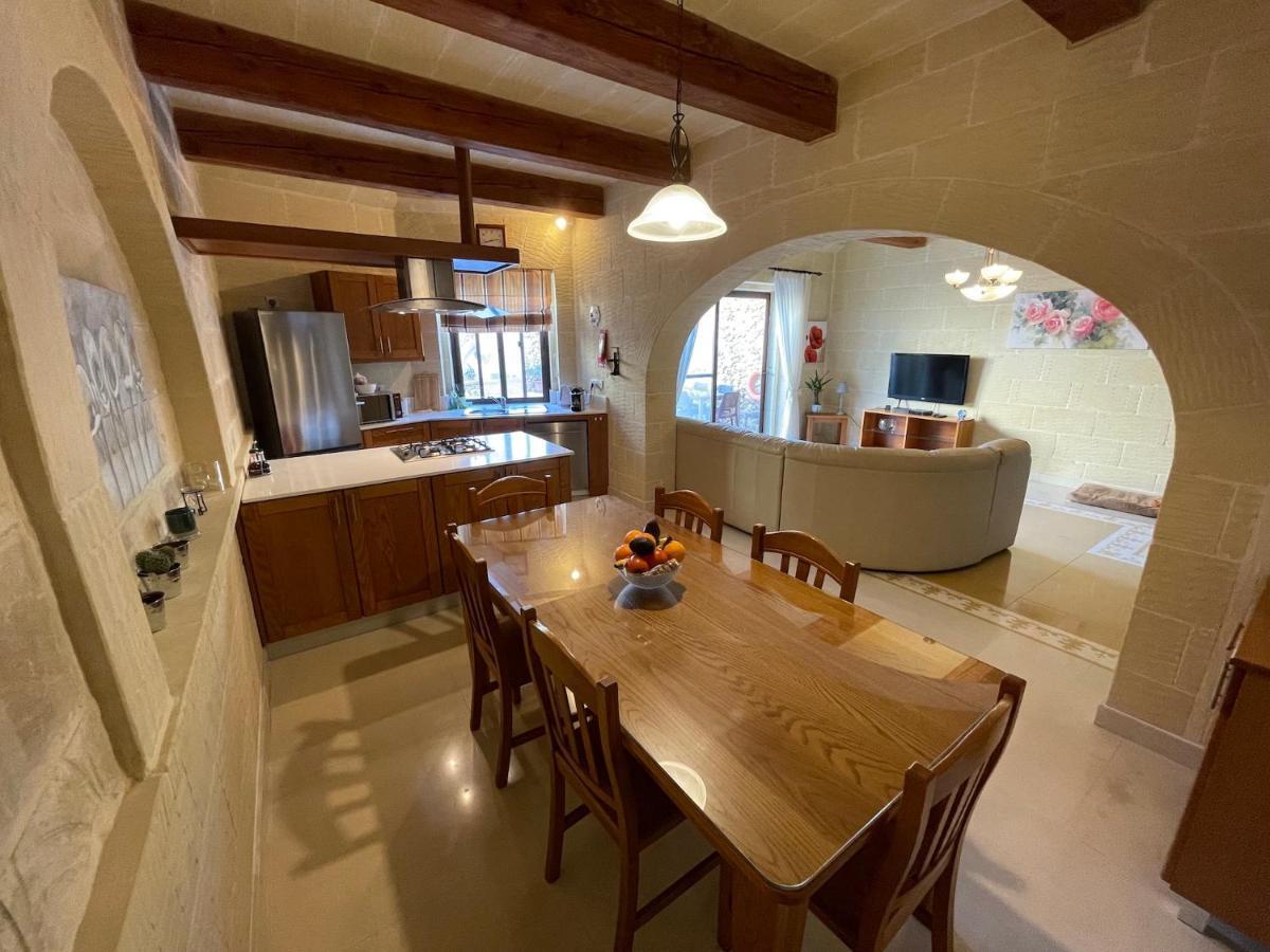 Xagħra Gilju B&B מראה חיצוני תמונה